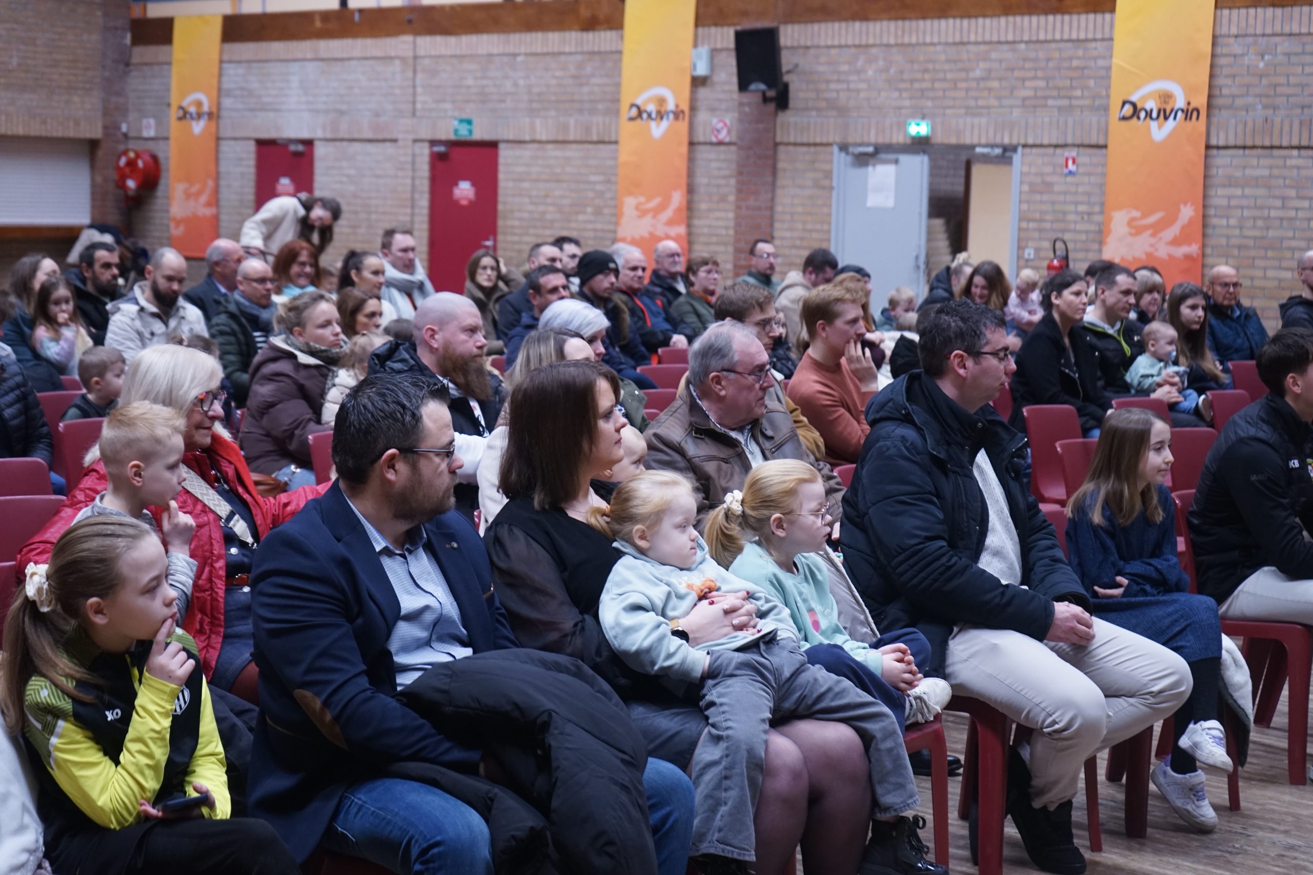 Lire la suite à propos de l’article Cérémonie des nouveaux nés-arrivants