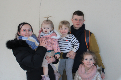 23 03 24  20 06 04 0