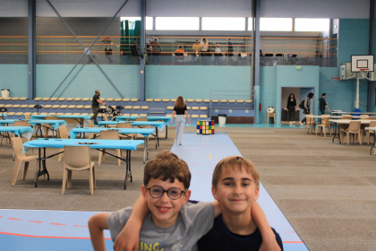 21 06 24  21 02 38 0