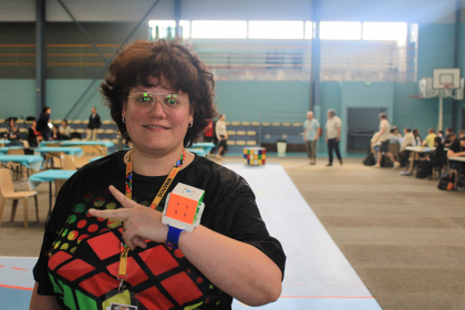 23 06 24  12 05 22 0