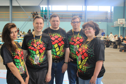 23 06 24  14 15 24 0