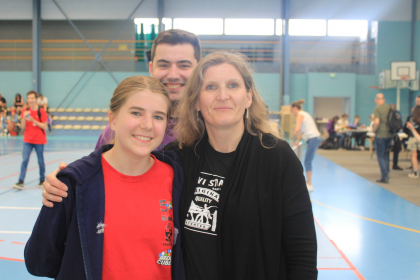 23 06 24  18 23 49 0