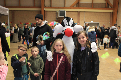 30 03 24  17 00 44 0