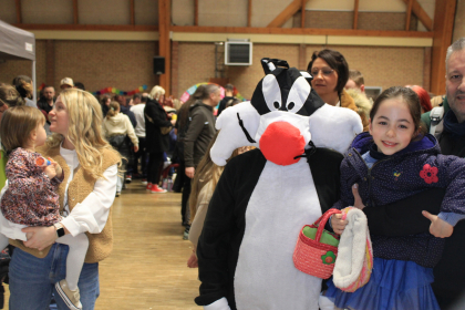 30 03 24  18 51 18 0