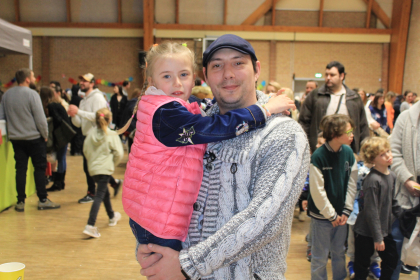 30 03 24  19 00 47 0