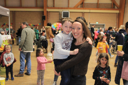 30 03 24  19 44 34 0