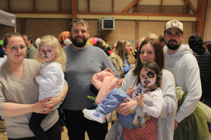 30 03 24  19 49 29 0