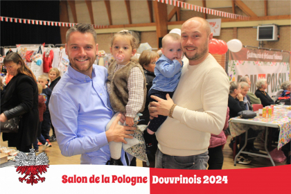 10_11_24__20_09_57_Composition