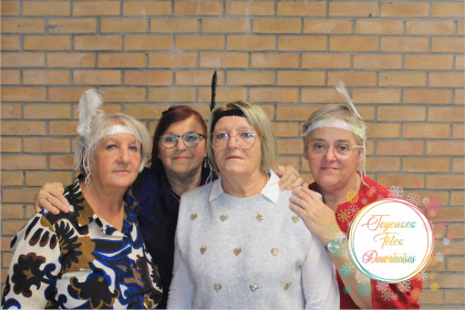 12_10_24__16_47_58_Composition