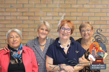 12_10_24__17_10_06_Composition