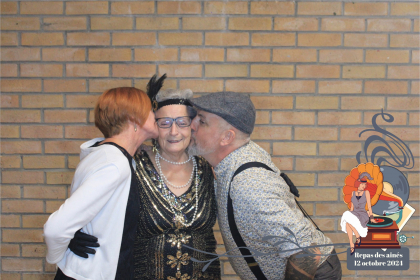 12_10_24__19_00_49_Composition