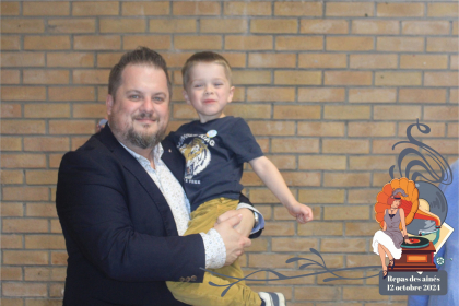 12_10_24__20_46_34_Composition