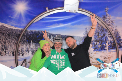 18_01_25__22_34_27_Composition