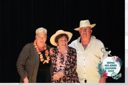 18_10_25__19_55_43_Composition