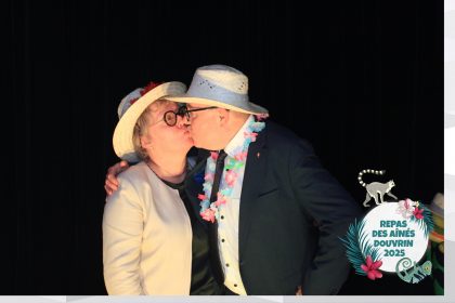 18_10_25__21_30_54_Composition