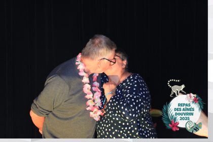 18_10_25__22_10_23_Composition