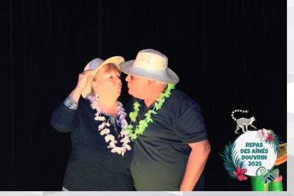 18_10_25__23_05_51_Composition