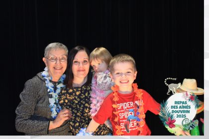 18_10_25__23_42_00_Composition