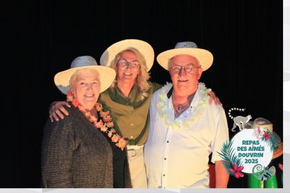 18_10_25__23_43_42_Composition