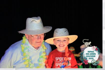 18_10_25__23_57_00_Composition