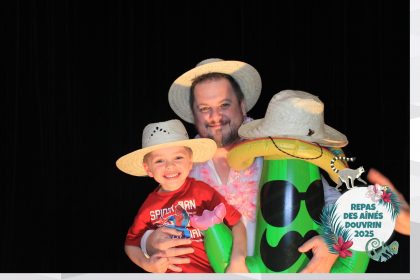 19_10_25__01_23_18_Composition