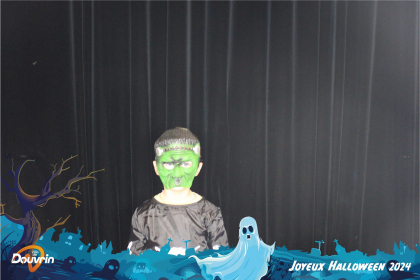 31_10_24__21_17_26_Composition