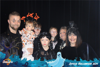 31_10_24__21_30_04_Composition