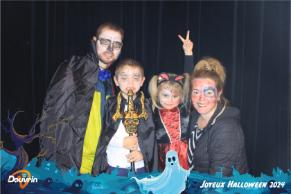 31_10_24__22_06_19_Composition