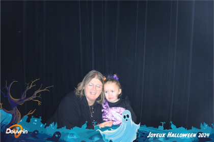 31_10_24__22_08_52_Composition