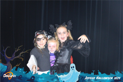 31_10_24__22_20_27_Composition