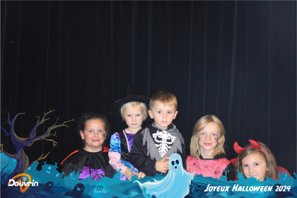 31_10_24__22_39_06_Composition