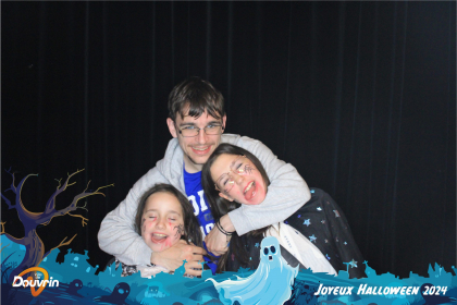 31_10_24__22_44_37_Composition