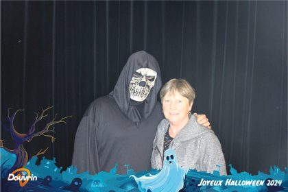 31_10_24__22_49_56_Composition