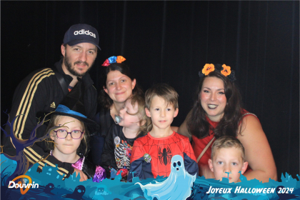 31_10_24__23_35_29_Composition