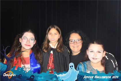 31_10_24__23_37_49_Composition