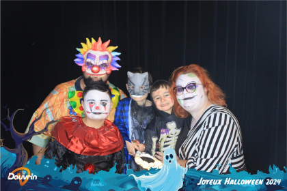 31_10_24__23_49_02_Composition