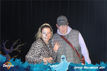 31_10_24__23_52_26_Composition