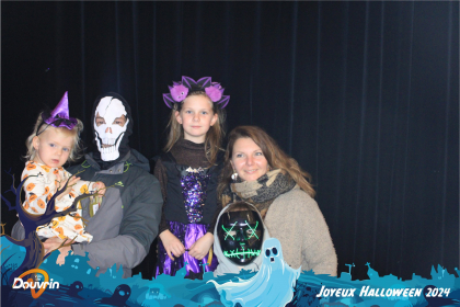 31_10_24__23_53_23_Composition