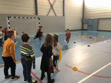 received_569191915561673