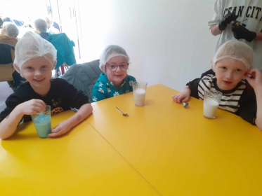 received_573939658420916